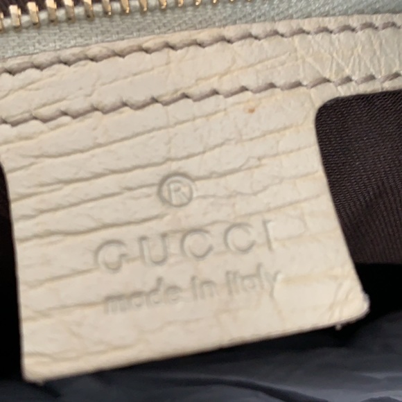 Authentic Gucci GG Horsebit Hobo Bag - Picture 5 of 12